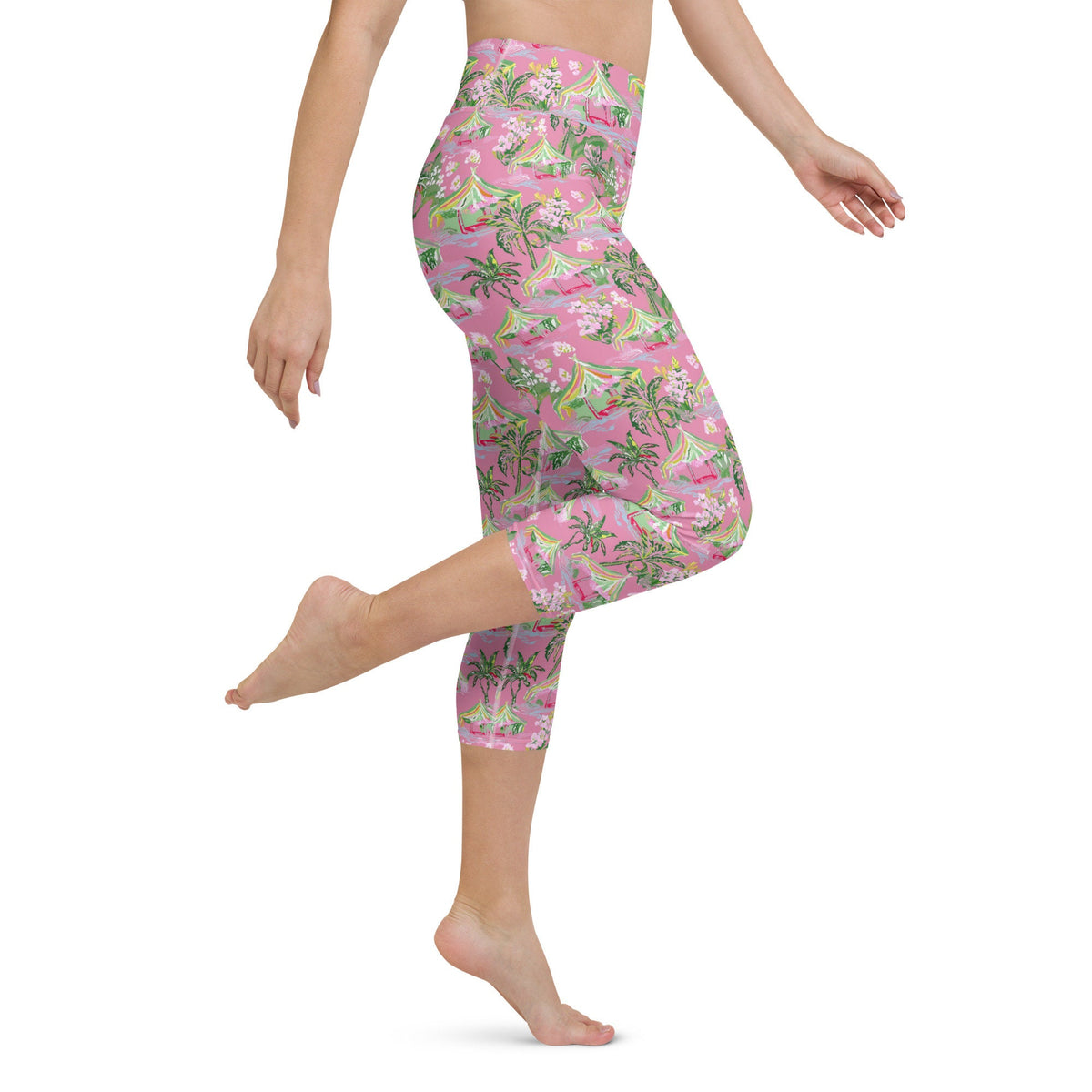 Palm Beach Tiki Hut Coastal Preppy Yoga Capri Leggings