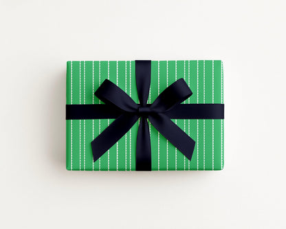 Picnic Scalloped Stripe Green Coastal Preppy Gift Wrap