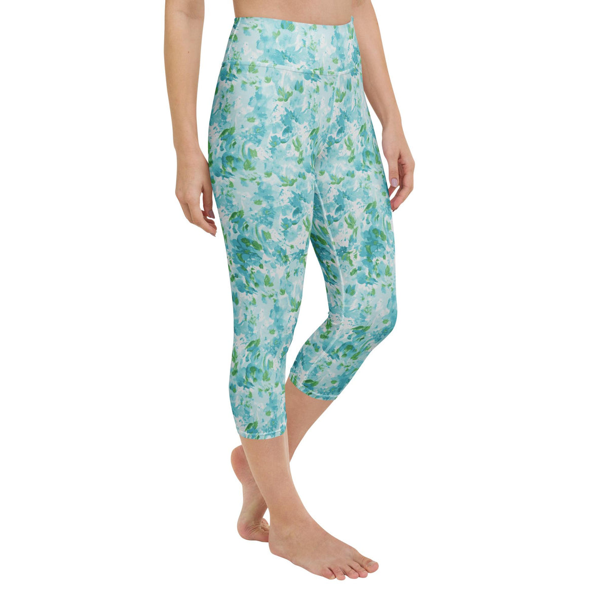 Nantucket Blue Hydrangea Yoga Capri Leggings