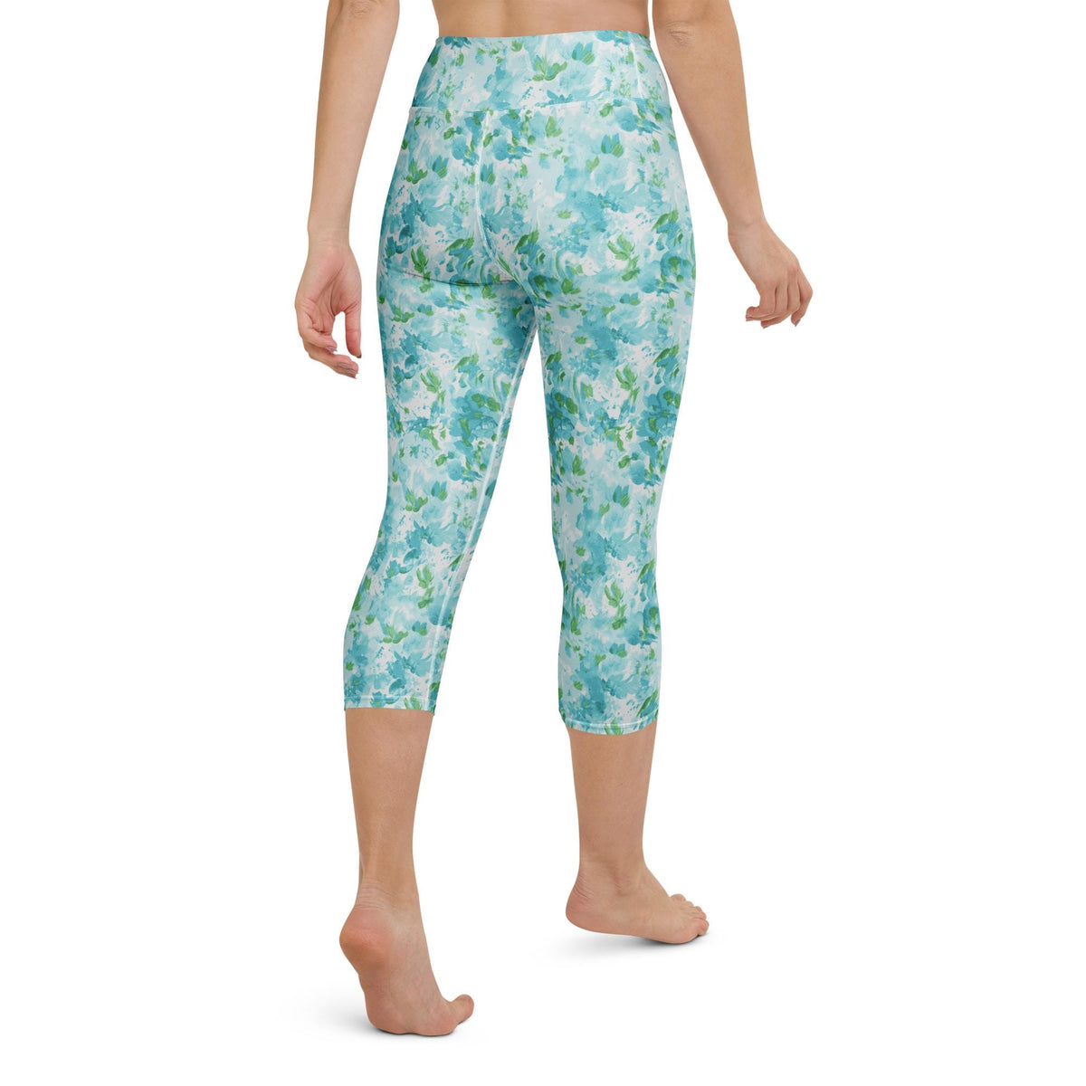 Nantucket Blue Hydrangea Yoga Capri Leggings